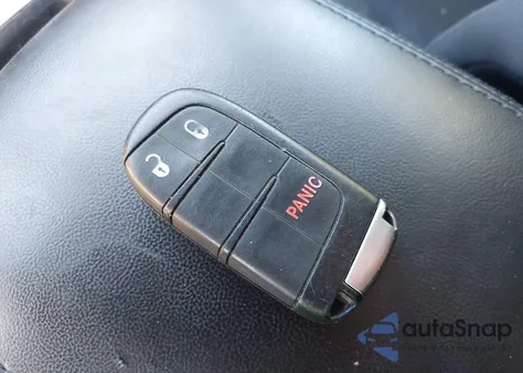 2016 Jeep Grand Cherokee Laredo из США, поврежденный, VIN 1C4RJFAG3GC434277